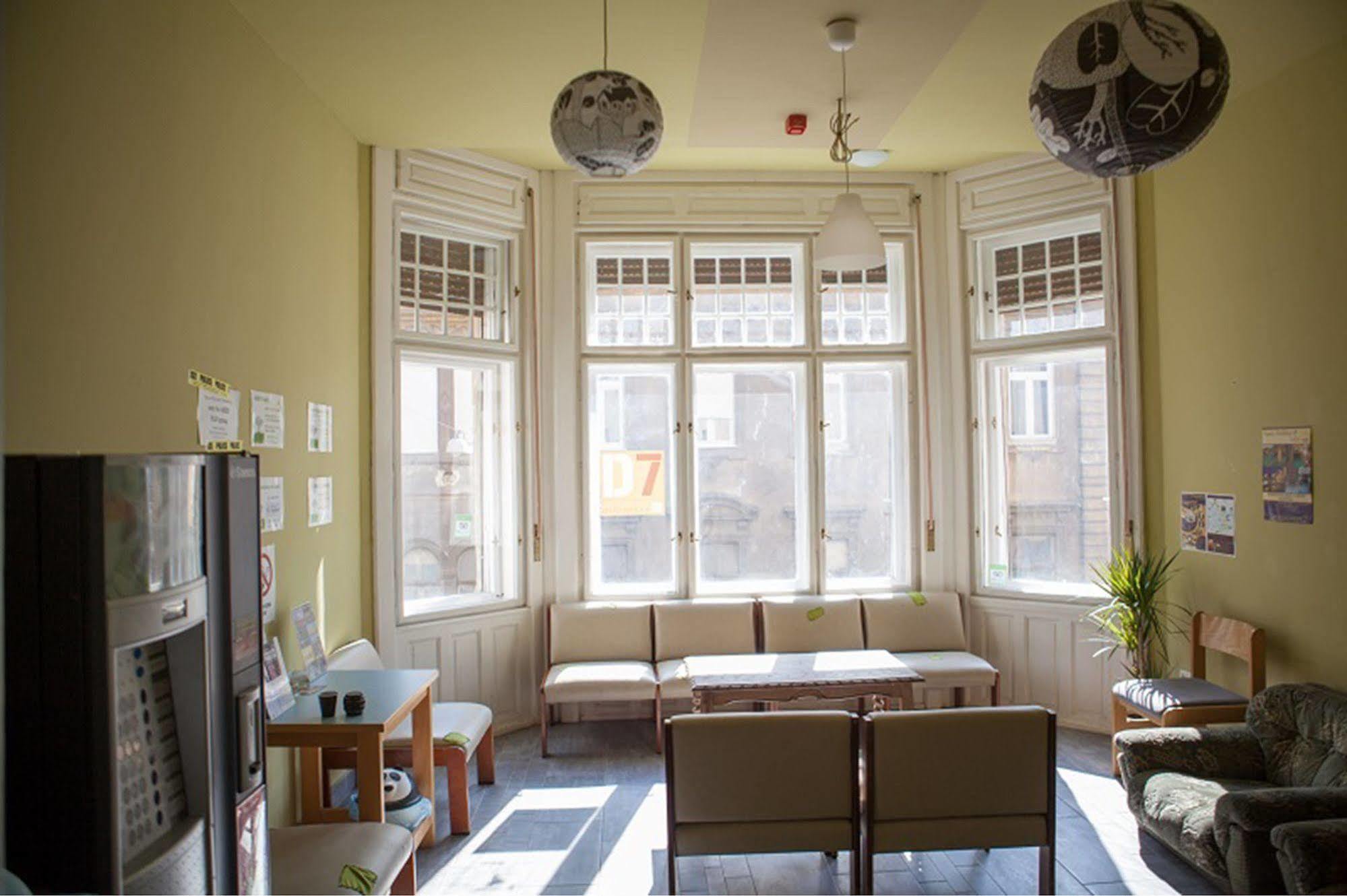 Treestyle Hostel ブダペスト エクステリア 写真